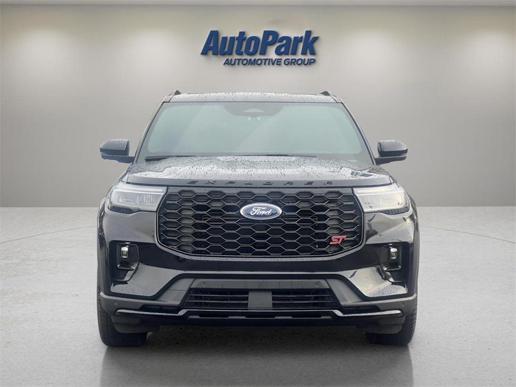 used 2025 Ford Explorer car, priced at $53,995