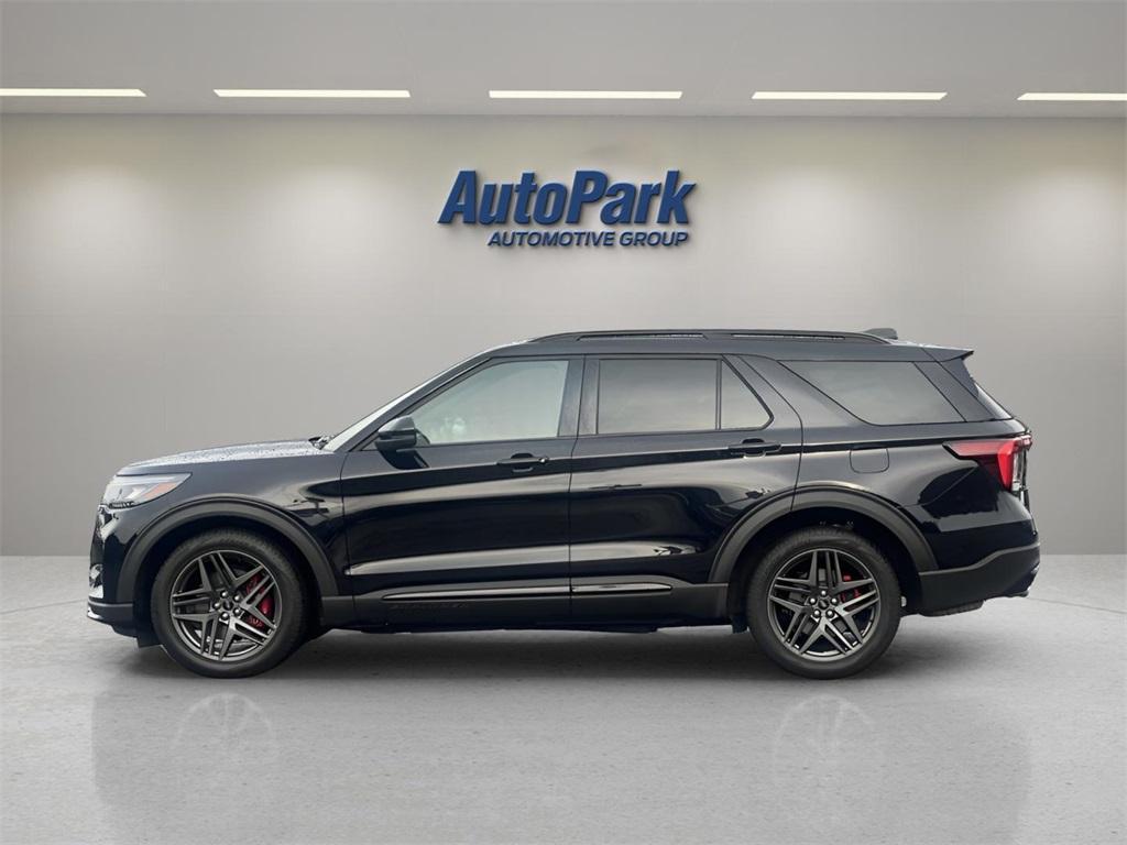 used 2025 Ford Explorer car, priced at $53,995