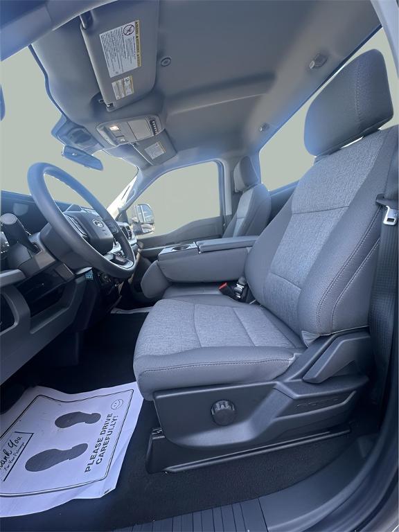 new 2025 Ford F-250 car, priced at $70,615