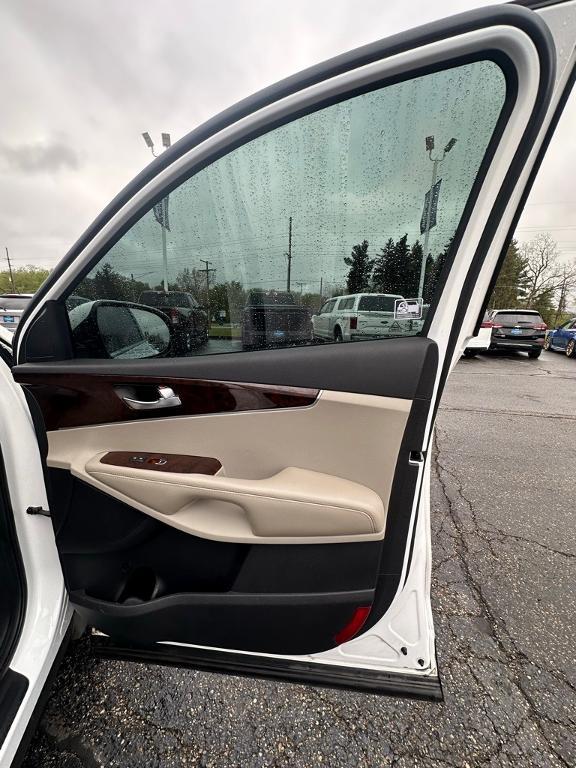 used 2017 Kia Sorento car, priced at $10,995