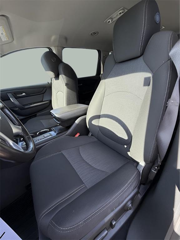used 2017 Chevrolet Traverse car, priced at $11,000