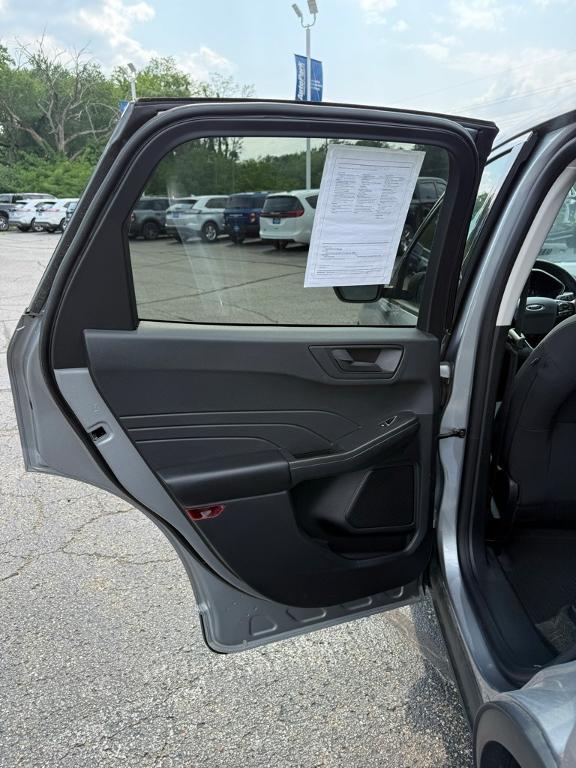 used 2022 Ford Escape car, priced at $21,995