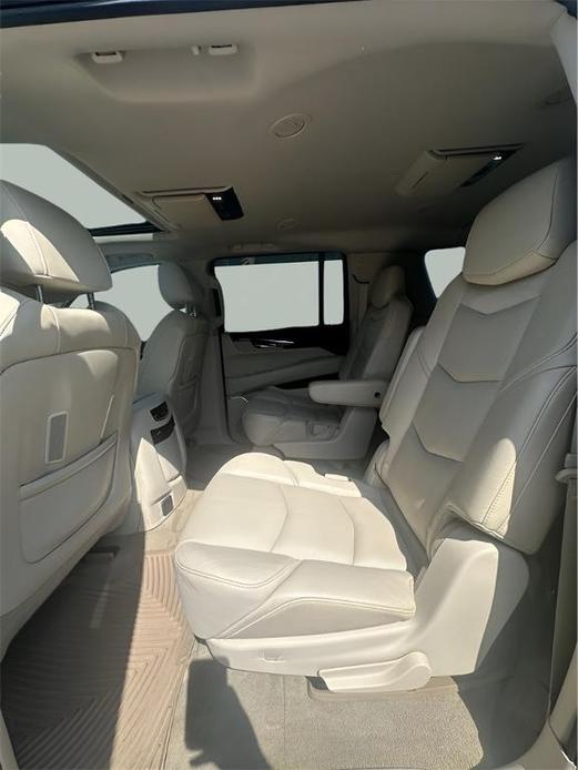 used 2015 Cadillac Escalade ESV car, priced at $22,500