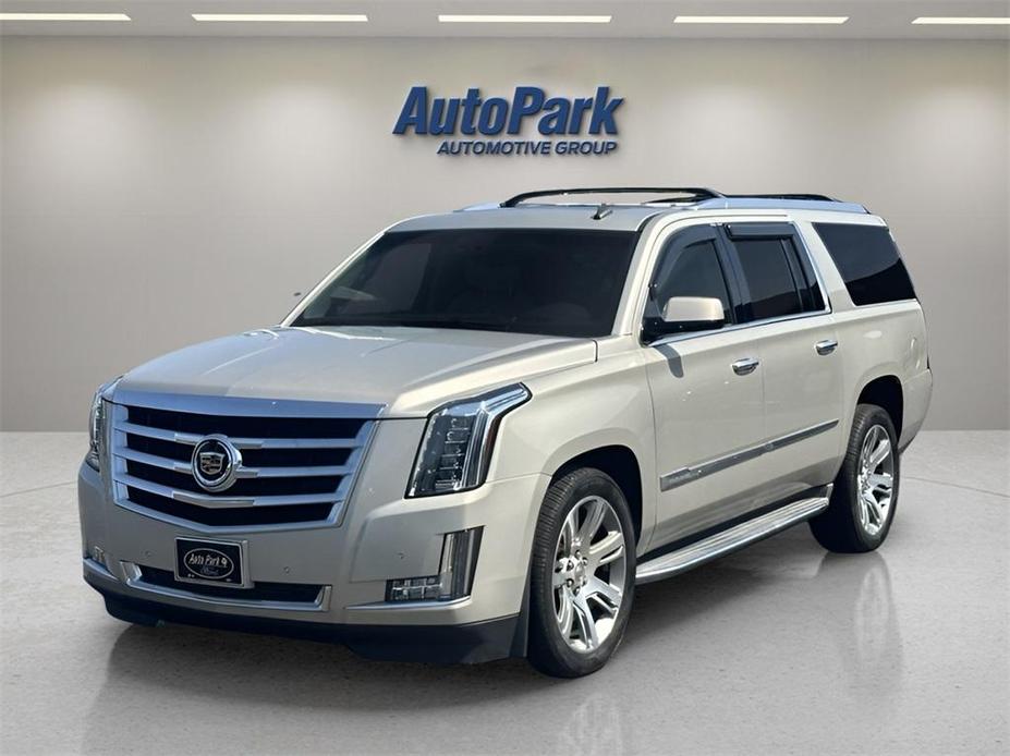 used 2015 Cadillac Escalade ESV car, priced at $22,500