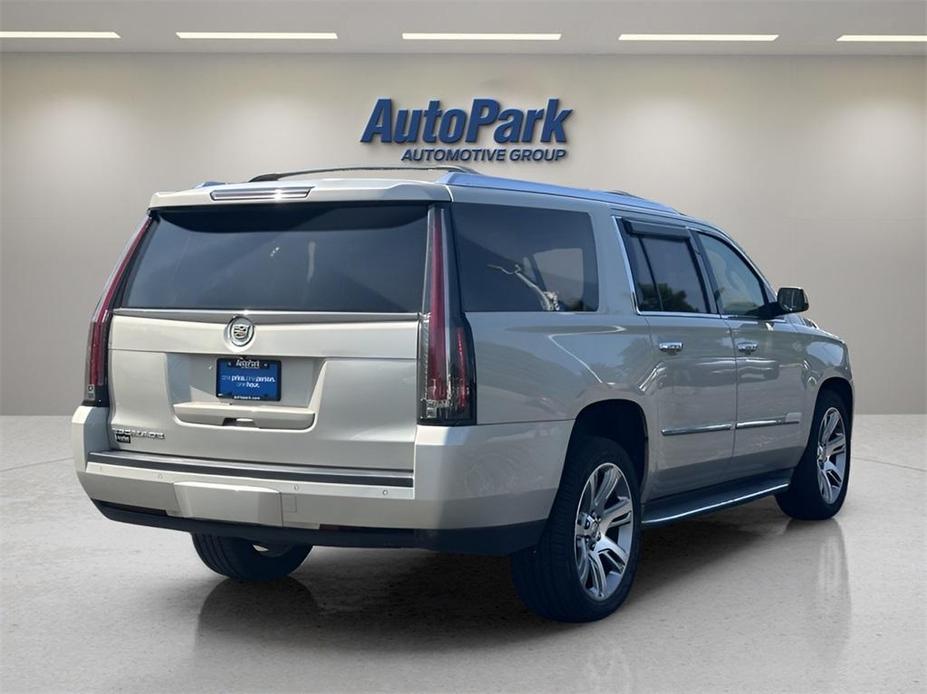 used 2015 Cadillac Escalade ESV car, priced at $22,500