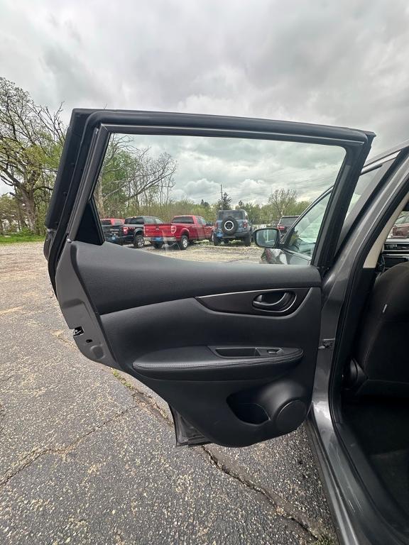 used 2021 Nissan Rogue Sport car, priced at $15,995