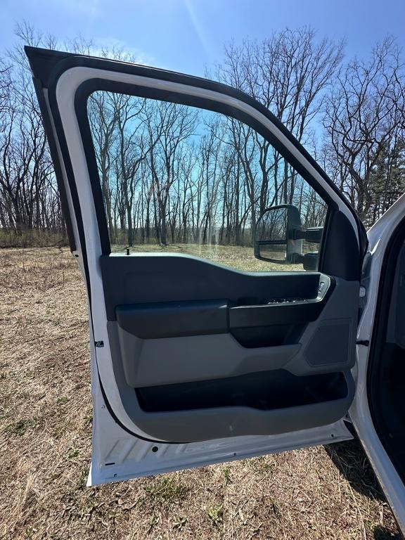 new 2024 Ford F-350 car, priced at $58,235
