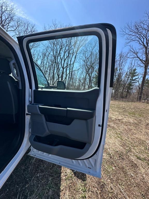 new 2024 Ford F-350 car, priced at $58,235