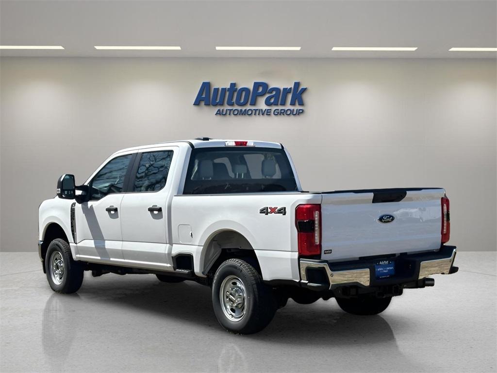 new 2024 Ford F-350 car, priced at $58,235