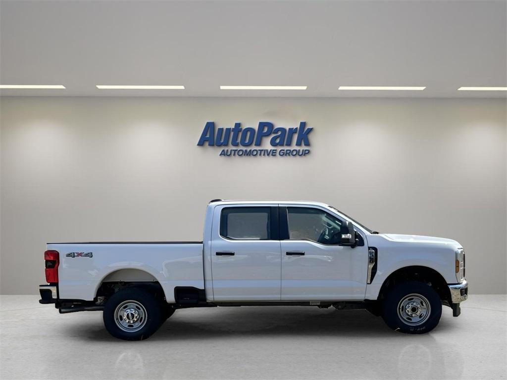 new 2024 Ford F-350 car, priced at $58,235