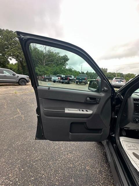 used 2012 Ford Escape car, priced at $6,500