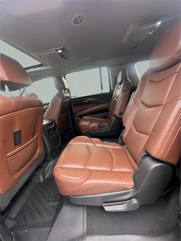 used 2015 Cadillac Escalade ESV car, priced at $18,995