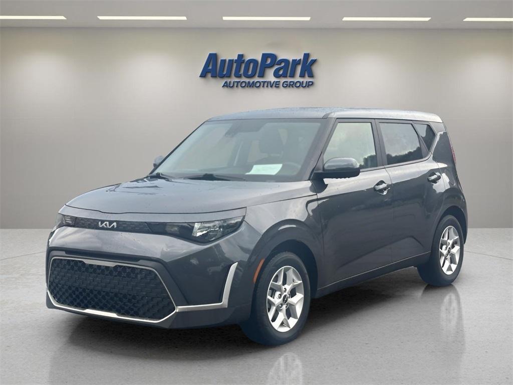 used 2023 Kia Soul car, priced at $17,461