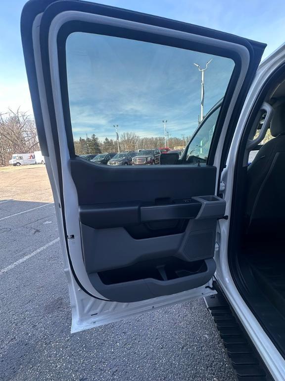 new 2025 Ford F-150 car, priced at $52,405