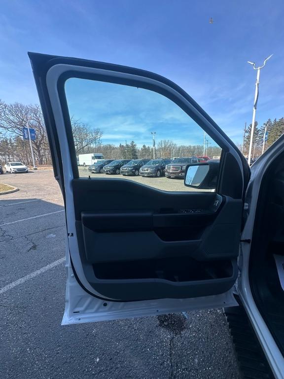 new 2025 Ford F-150 car, priced at $52,405