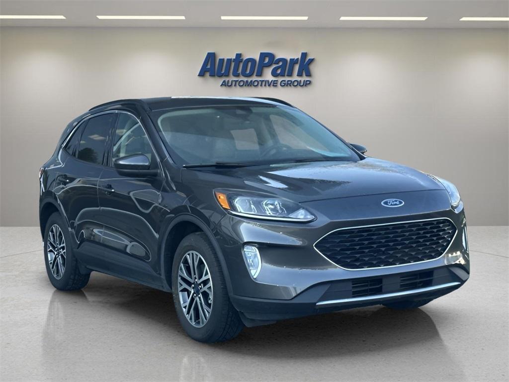 used 2020 Ford Escape car, priced at $19,995
