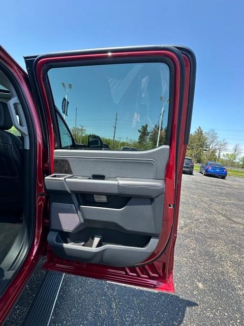 new 2025 Ford F-350 car