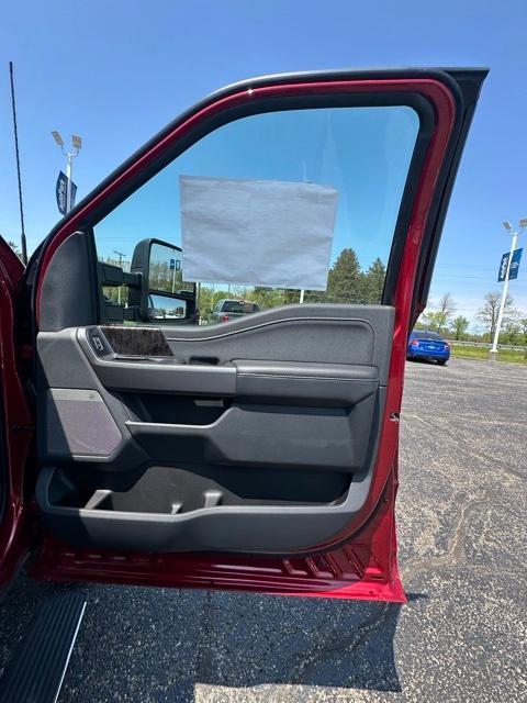 new 2025 Ford F-350 car
