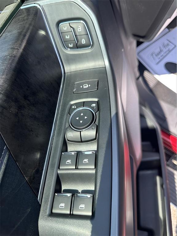 new 2025 Ford F-350 car