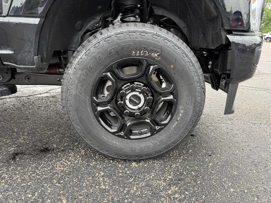 new 2025 Ford F-250 car, priced at $57,695