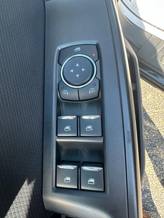 new 2025 Ford F-150 car, priced at $50,425