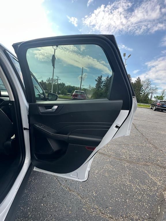 used 2021 Ford Escape car, priced at $21,500