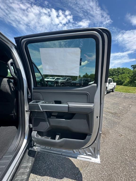 new 2025 Ford F-150 car, priced at $62,655