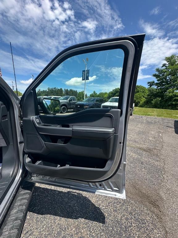 new 2025 Ford F-150 car, priced at $62,655