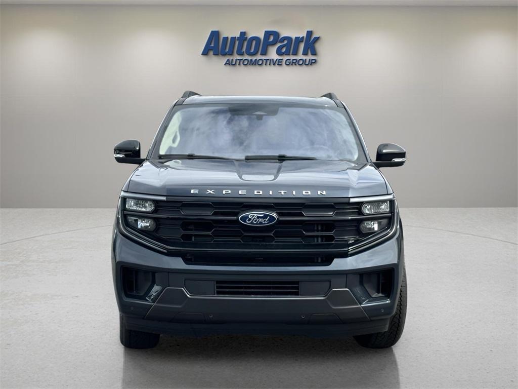 new 2025 Ford Expedition Max car, priced at $74,565