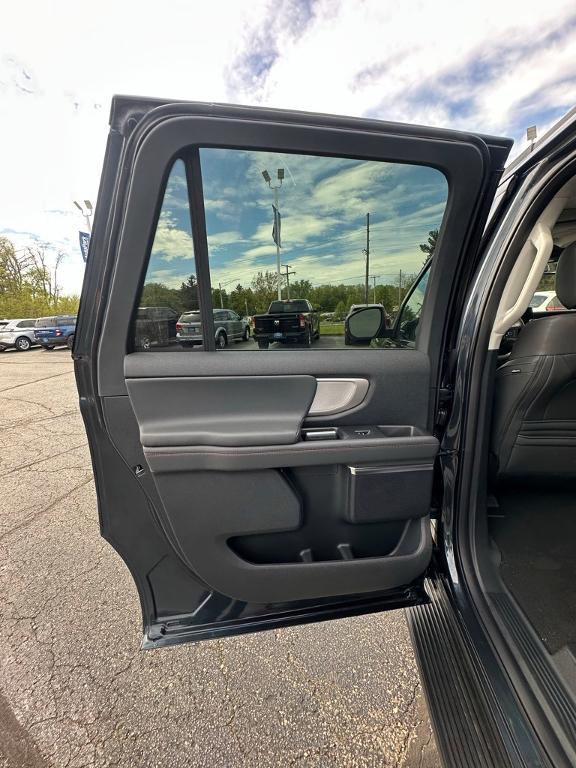 new 2025 Ford Expedition Max car, priced at $74,565