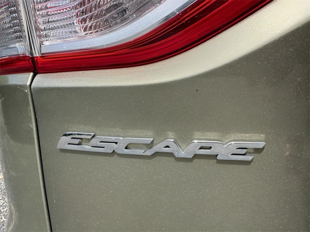 used 2014 Ford Escape car, priced at $7,500