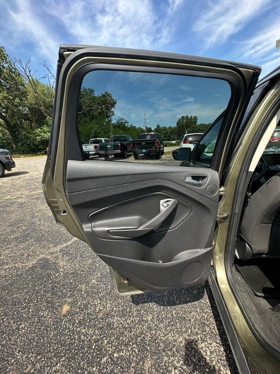 used 2014 Ford Escape car, priced at $7,500