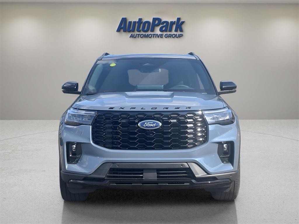 new 2025 Ford Explorer car, priced at $58,685