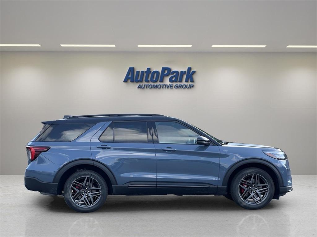 new 2025 Ford Explorer car, priced at $58,685