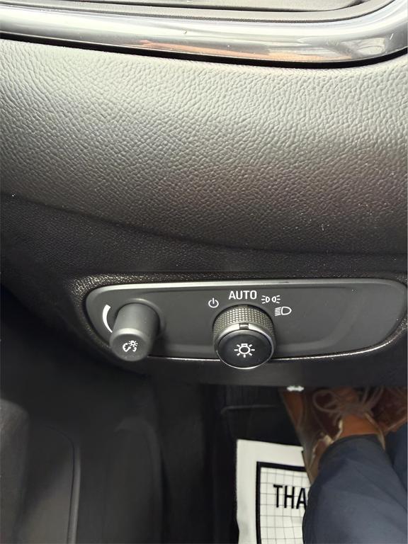 used 2019 Chevrolet Equinox car, priced at $12,825