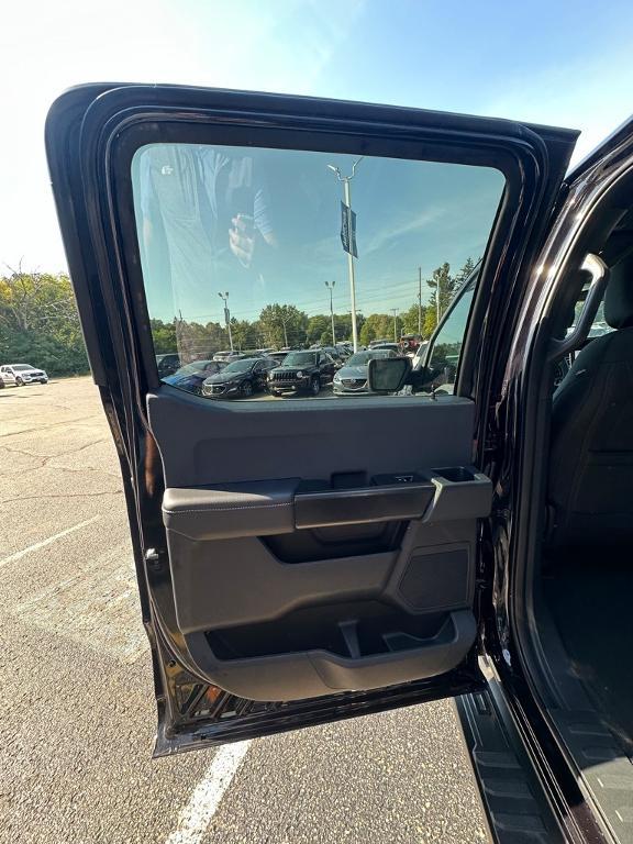 new 2025 Ford F-150 car, priced at $53,770