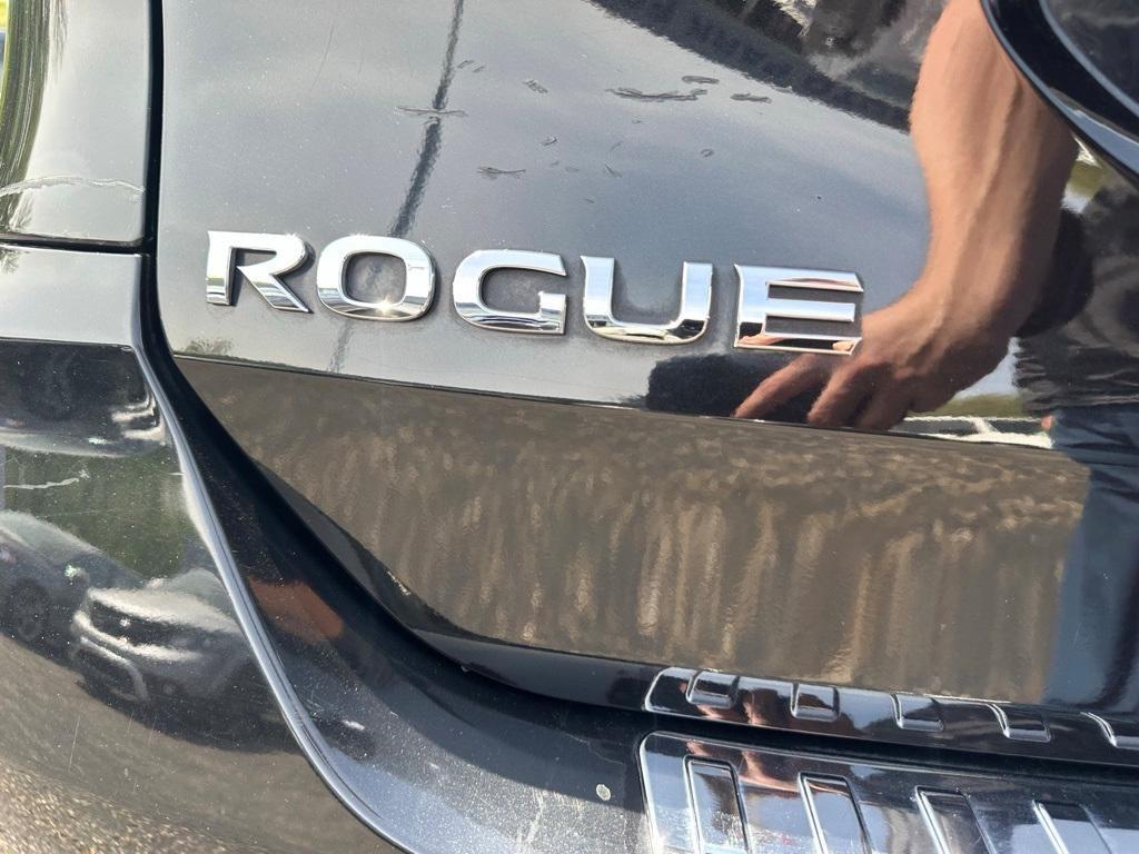 used 2017 Nissan Rogue car, priced at $17,500