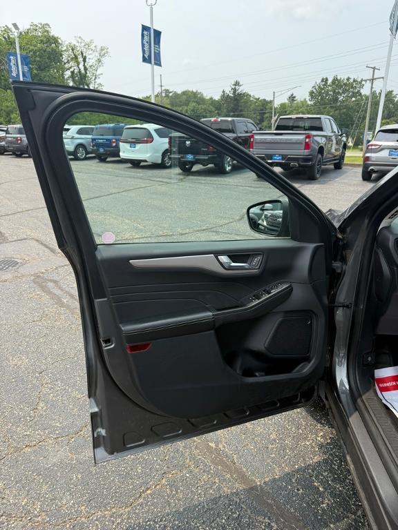 used 2022 Ford Escape car, priced at $21,860