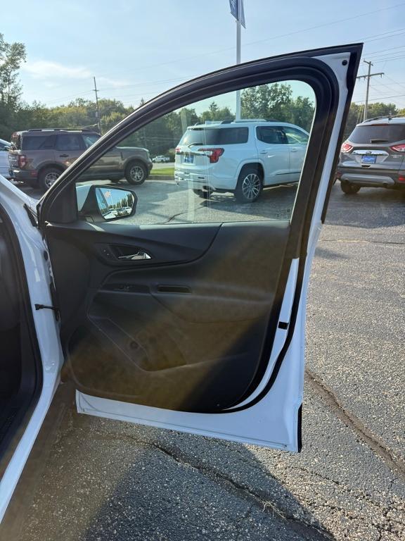 used 2024 Chevrolet Equinox car, priced at $24,267