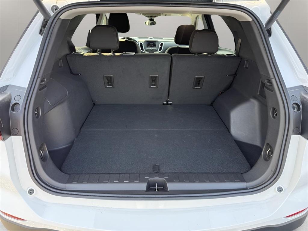 used 2024 Chevrolet Equinox car, priced at $24,267