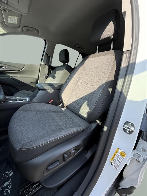 used 2024 Chevrolet Equinox car, priced at $24,267