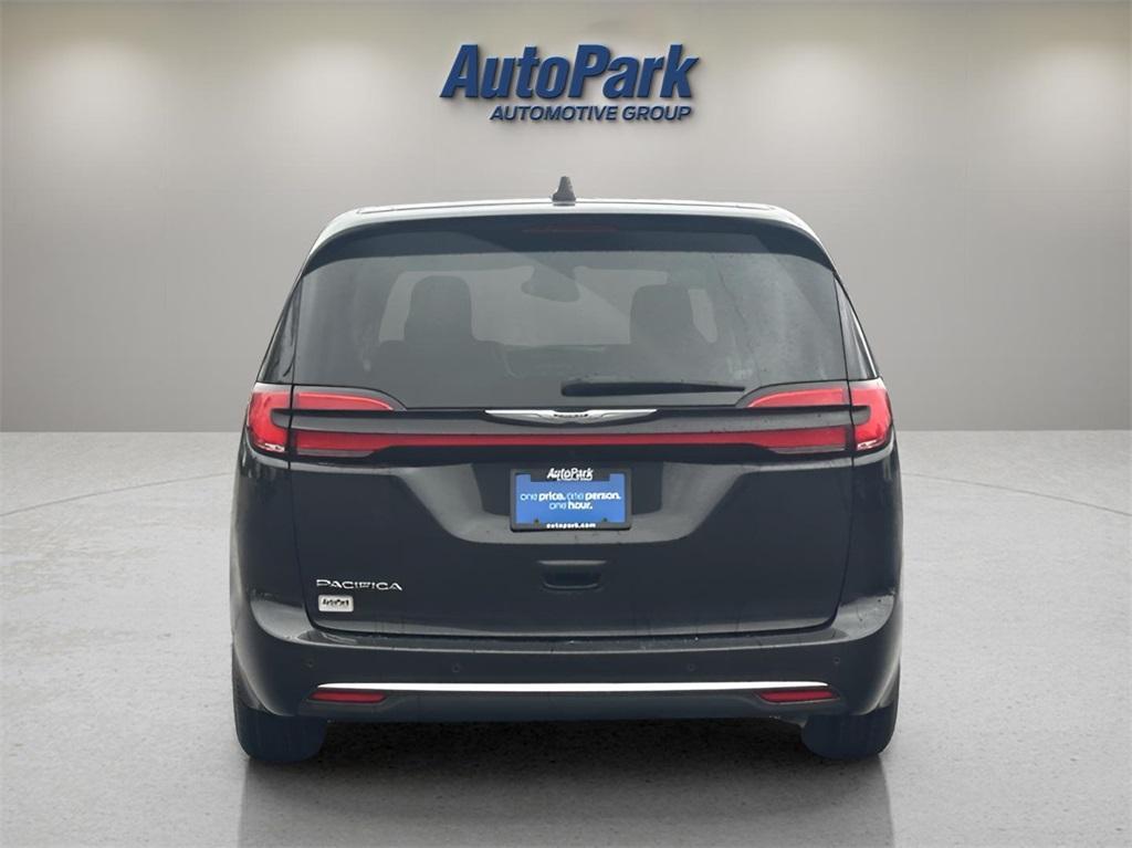 used 2023 Chrysler Pacifica car, priced at $23,995