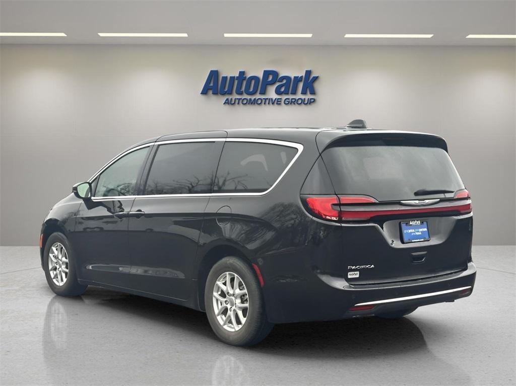 used 2023 Chrysler Pacifica car, priced at $23,995