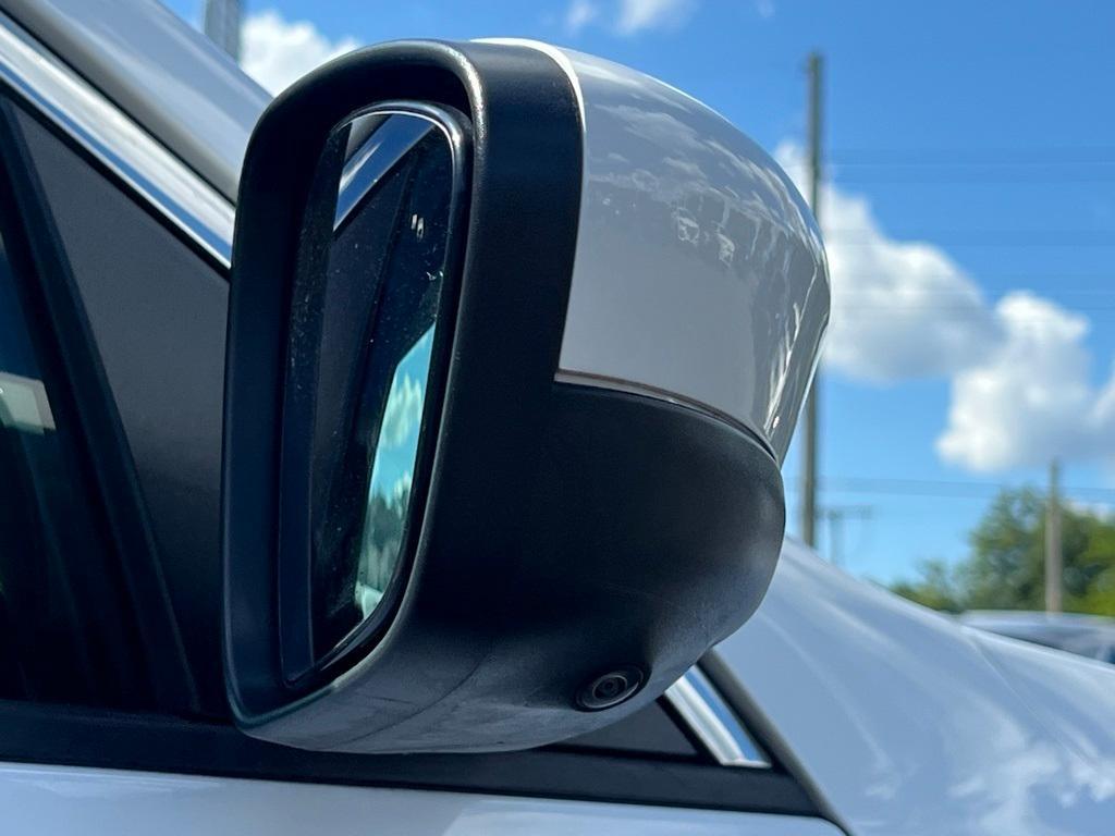 used 2023 Ford Escape car, priced at $24,995