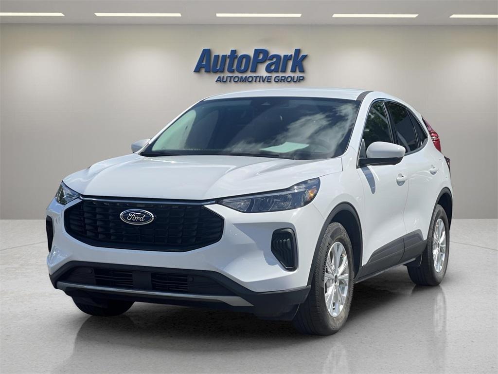 used 2023 Ford Escape car, priced at $24,995