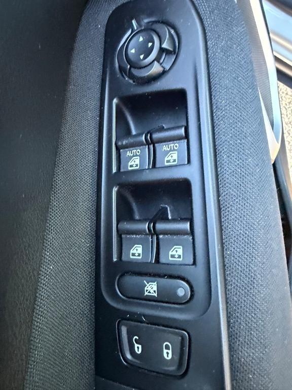 used 2020 Jeep Renegade car, priced at $13,995