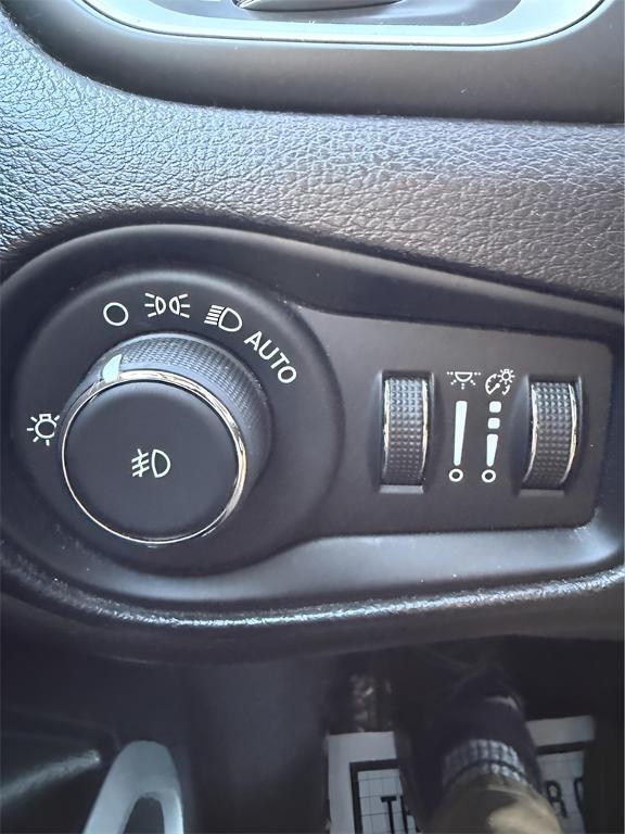 used 2020 Jeep Renegade car, priced at $13,500