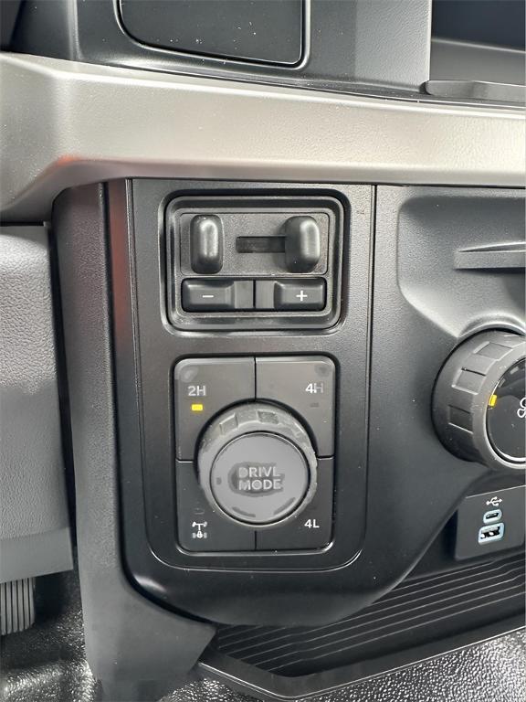 new 2024 Ford F-350 car