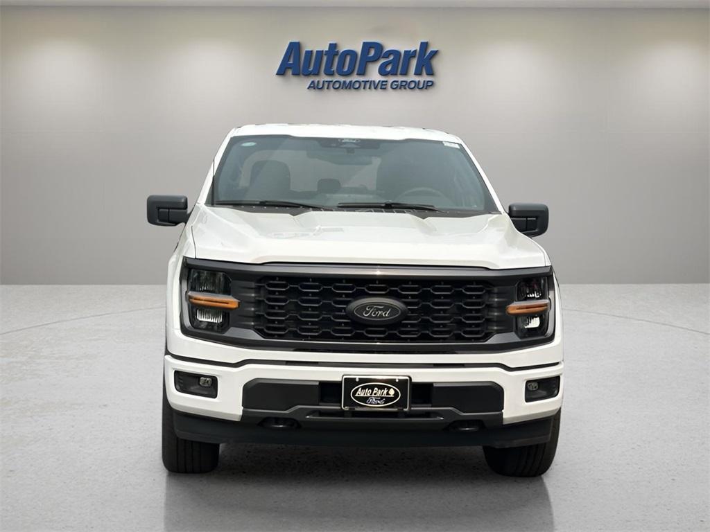 new 2025 Ford F-150 car, priced at $52,290