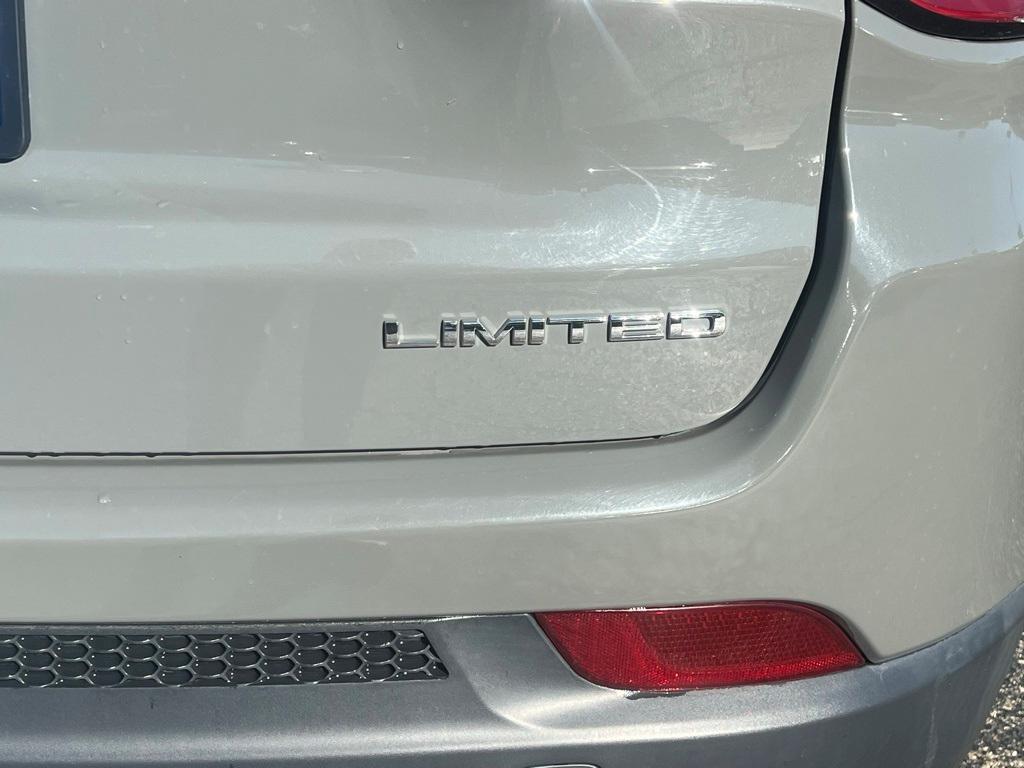 used 2020 Jeep Compass car, priced at $19,995